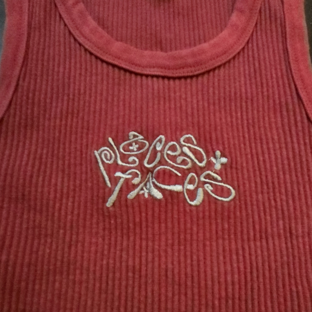 Red Ribbed Tank Top - Picture 3 of 5